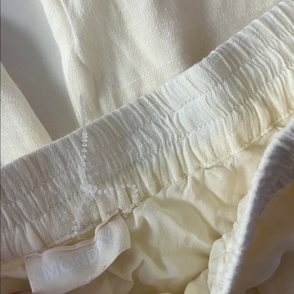 MONDAY Swimwear Tahiti Wide Leg Pant Petite Inseam 30.5" Ivory M/L $148 - Picture 9 of 11